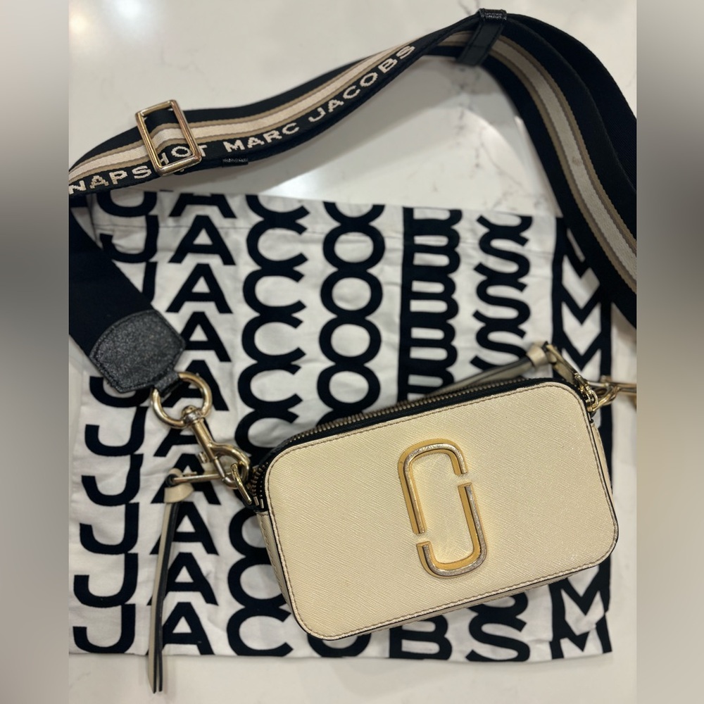 Marc Jacobs The Snapshot Purse